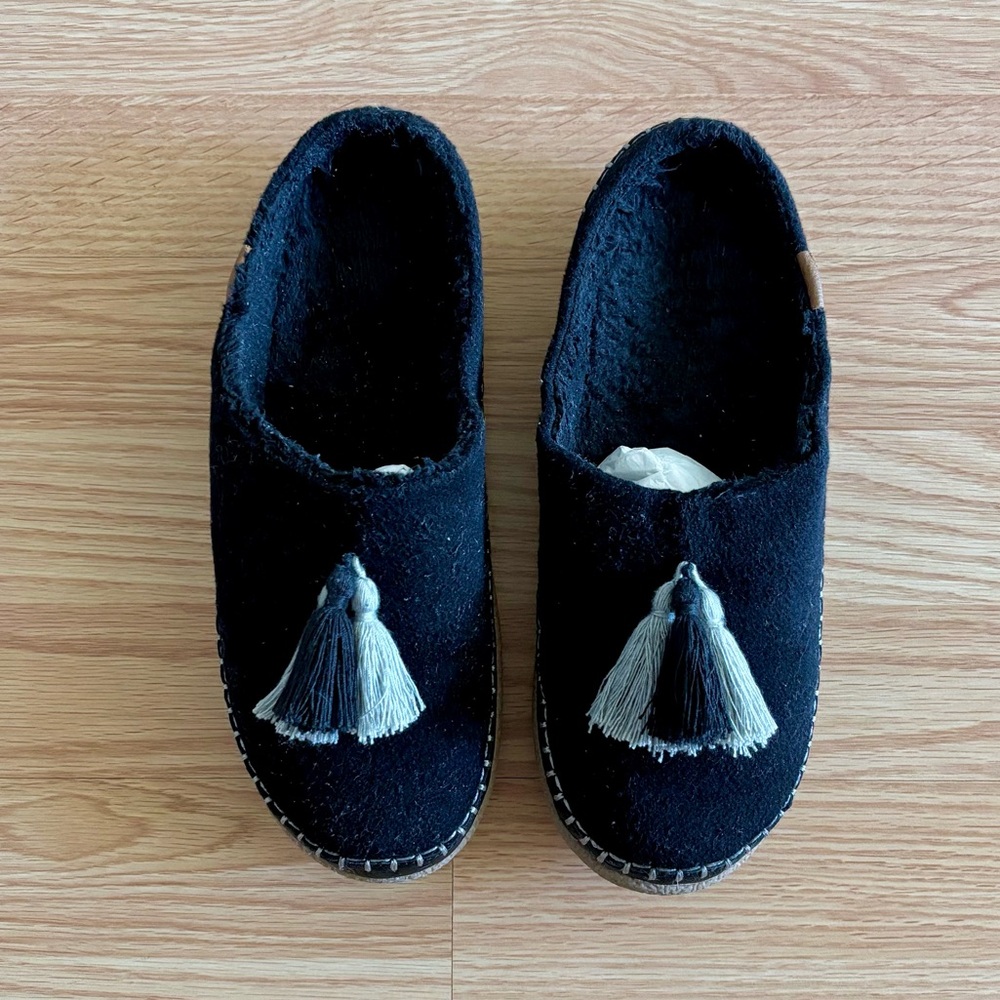 Toms Ivy Wool Slippers W9